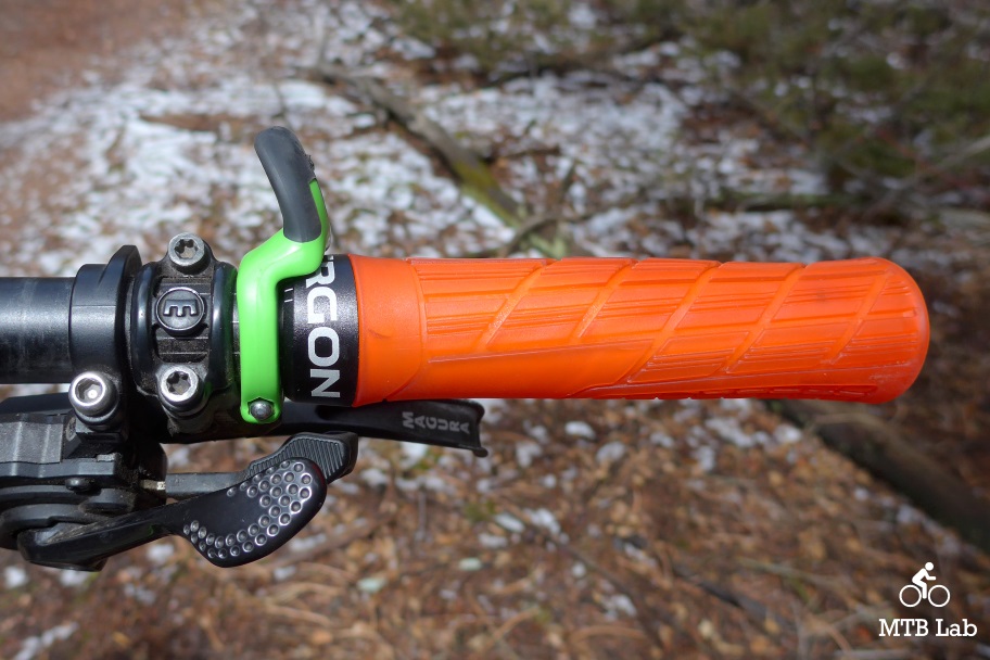 mtb grips orange