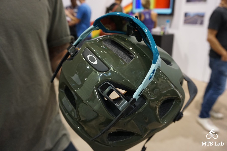 oakley_interbike_dirt5_sunglasses_port
