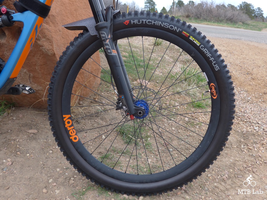 hutchinson bicycle tires