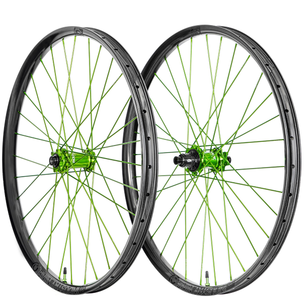 I9_wheels_carbon_GR315_green