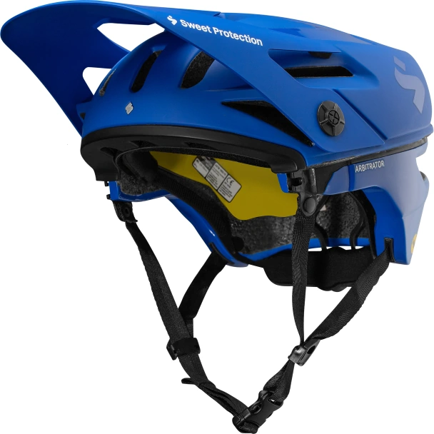 sweet_protections_arbitrator_helmet_trail