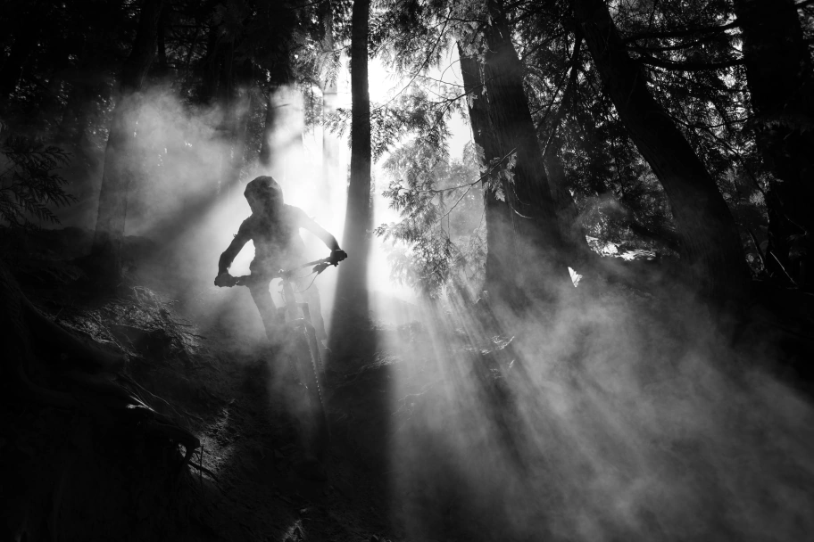 red_bull_illume_image_quest_2021_raw_by_leica_mtb