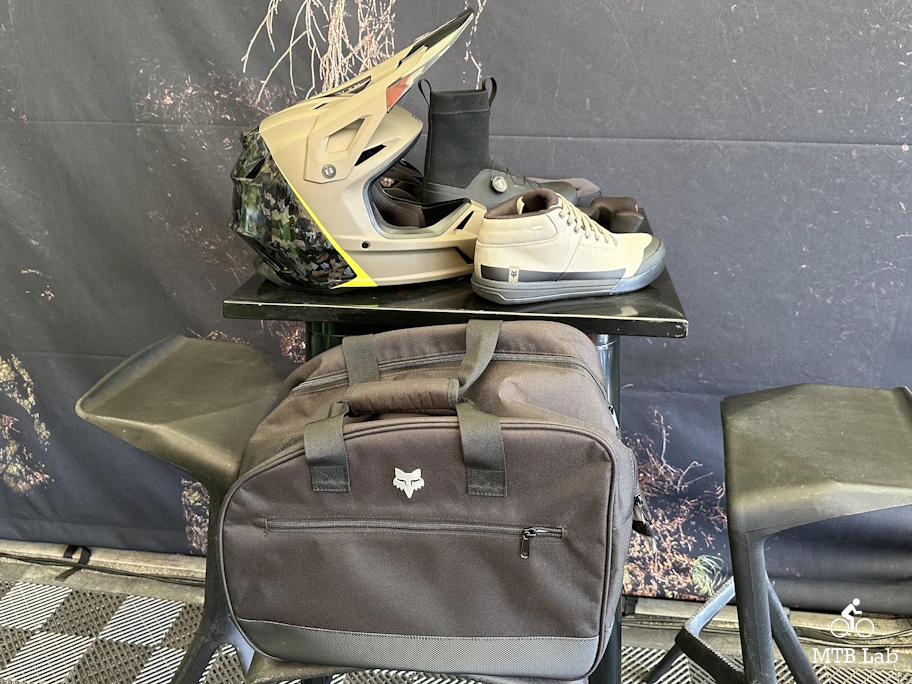 otter25_fox_new_line