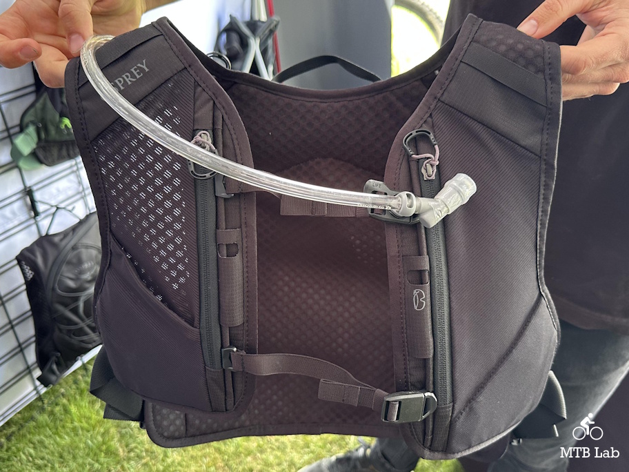 otter25_osprey_escapist_back