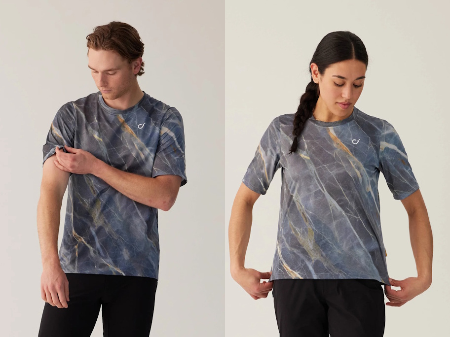 velocio_htSQD_Ultralight_TRAIL_Jersey_mw