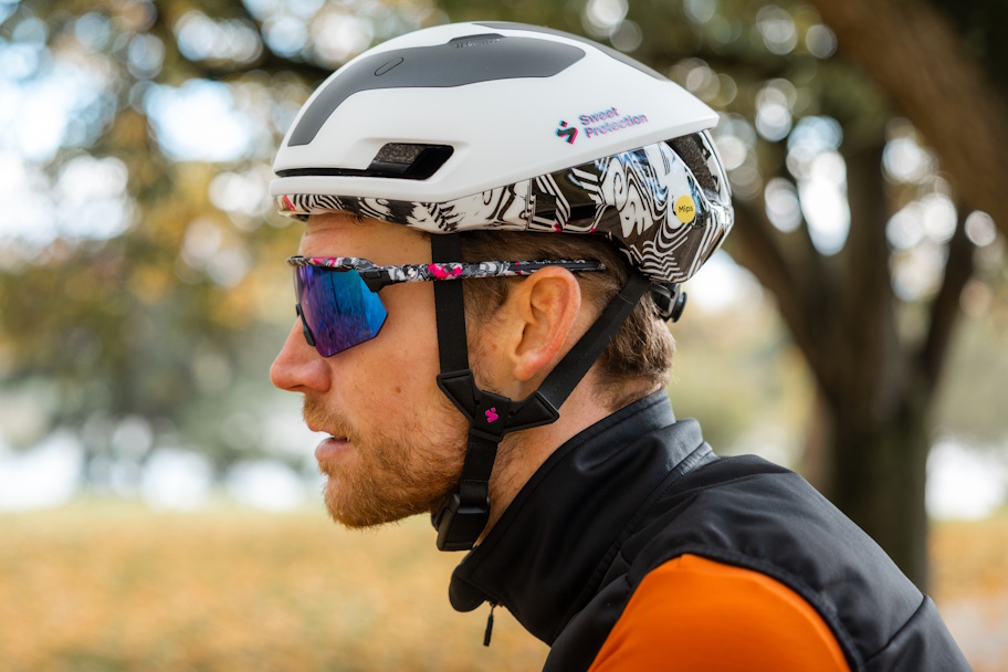 sweet_25years_road_wearing