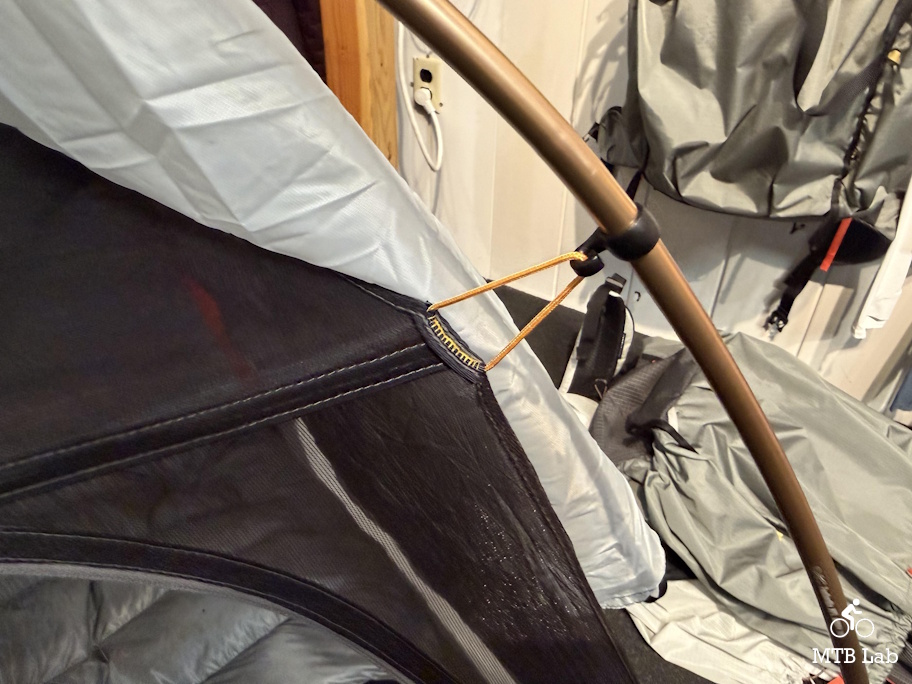 omaw26_mhard_nimbus_tent_bars