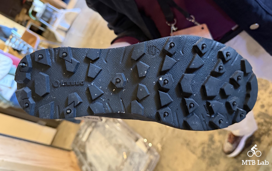 owaw26_icebug_salsa_sole