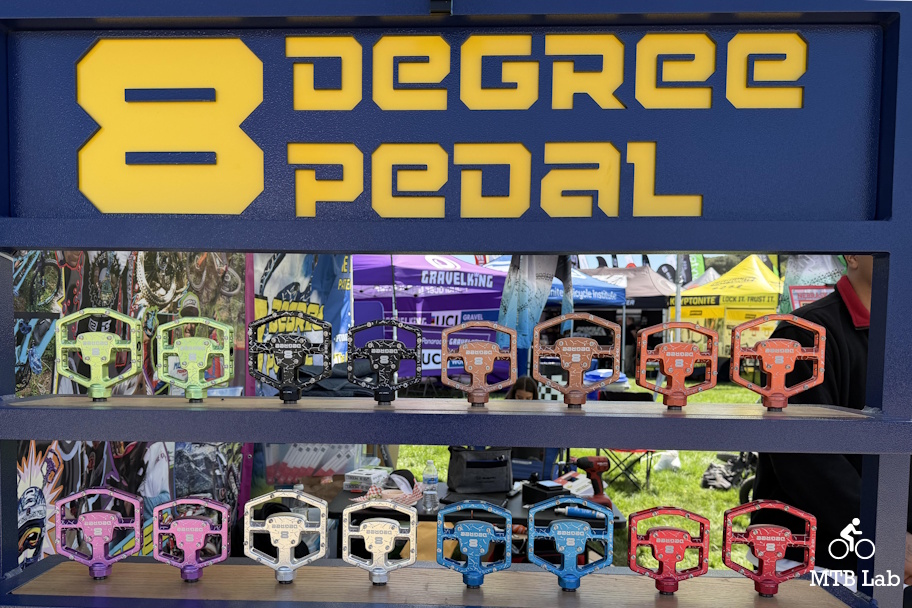 otter26_8degree_main