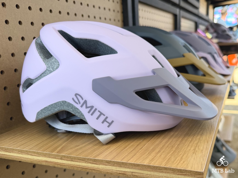 otter26_smith_pilot_side