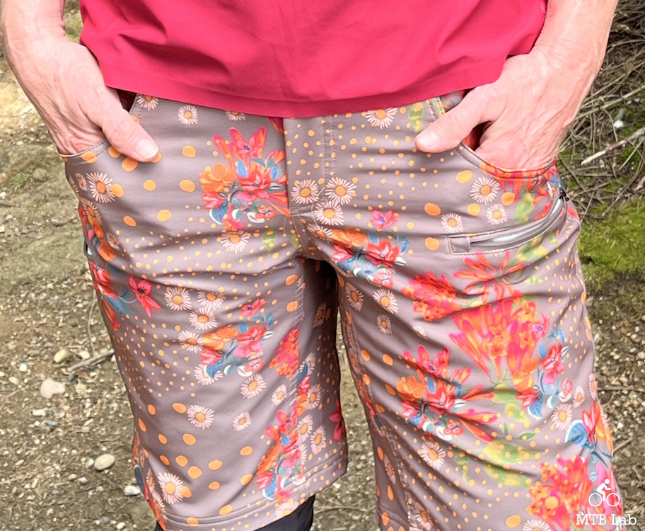 shredly_short_Hand_Pockets
