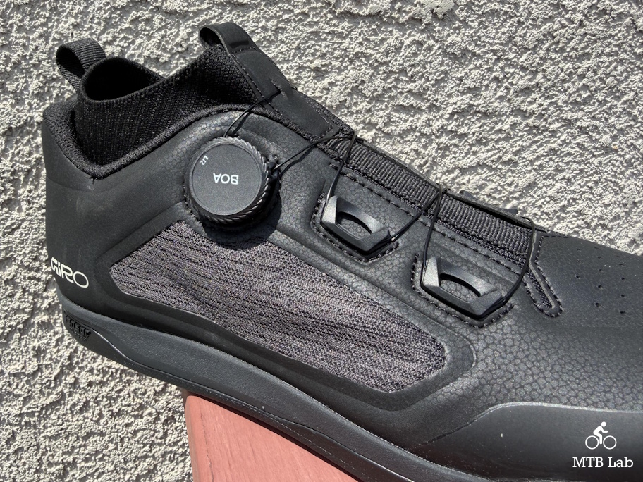 giro_Chamber_Trail_dial_btm