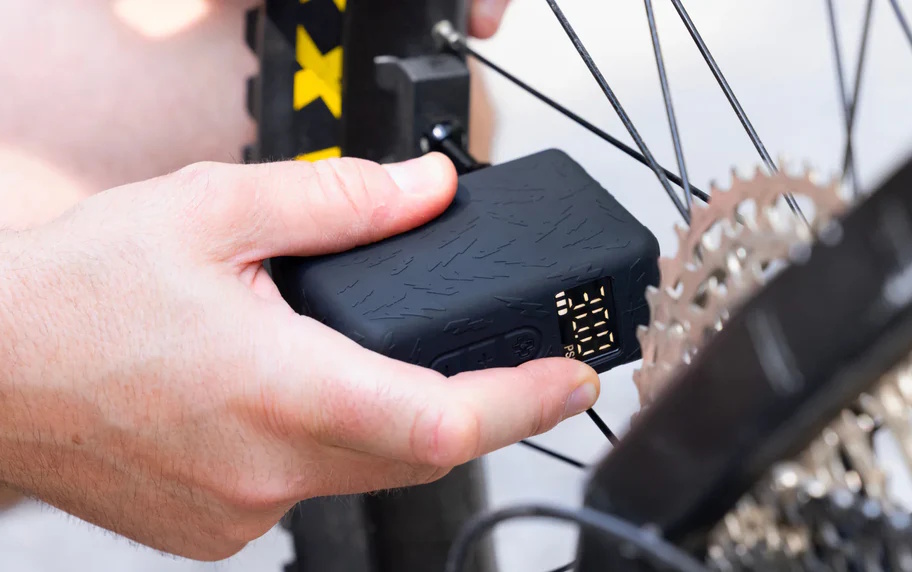 mucoff_AirmachProMAX_bike_2