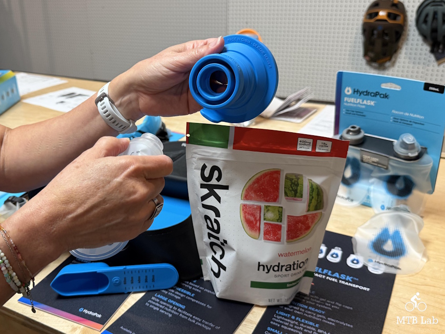 omas26_hydrapak_fuelkit_using