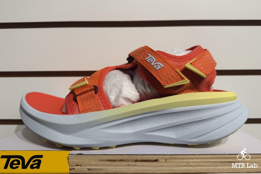 omas26_teva_AventrailRoad2
