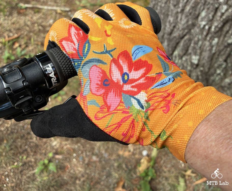 shredly_glove_top