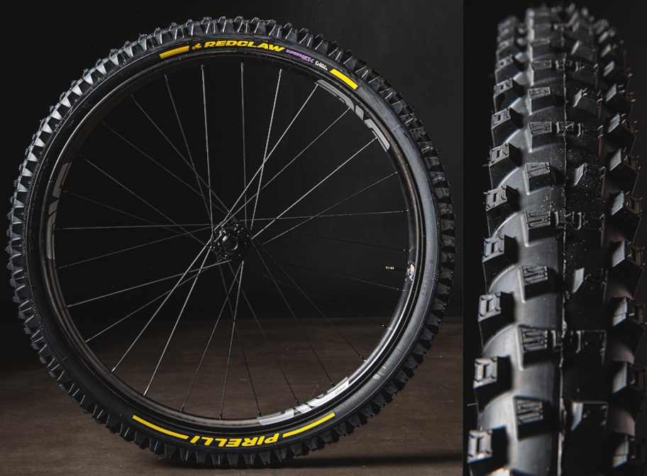 Pirelli_red_1