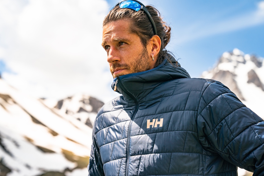hh_w26_hooded_jacket_wear