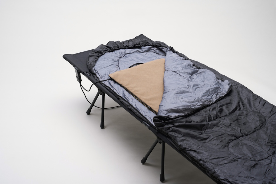 nestout_heating_pad_sleeping